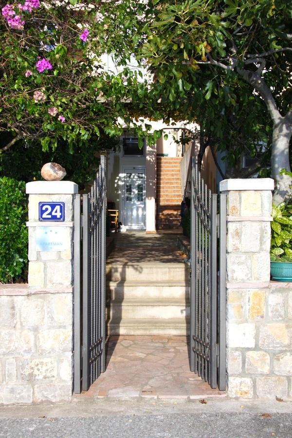 Mm Kovacevic Apartments Petrovac Exterior photo