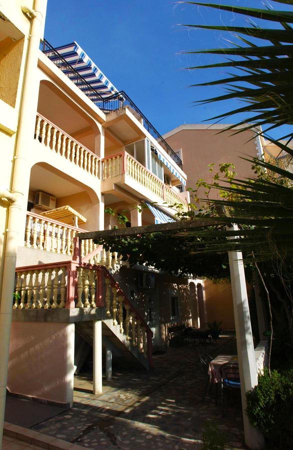 Mm Kovacevic Apartments Petrovac Exterior photo