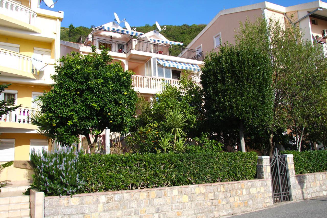 Mm Kovacevic Apartments Petrovac Exterior photo